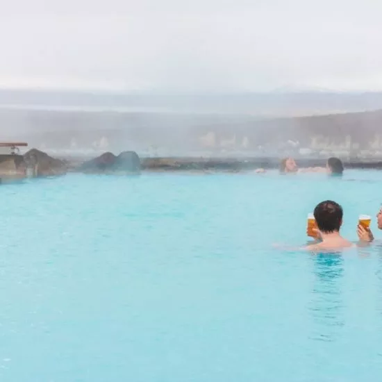 Ισλανδία-εκδρομή-diontours.com